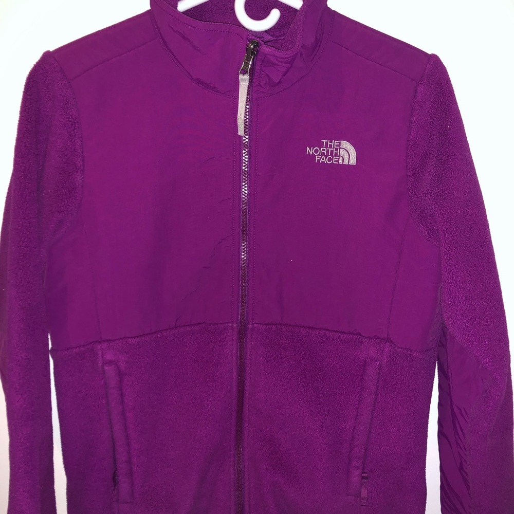 The North Face girls sweater.